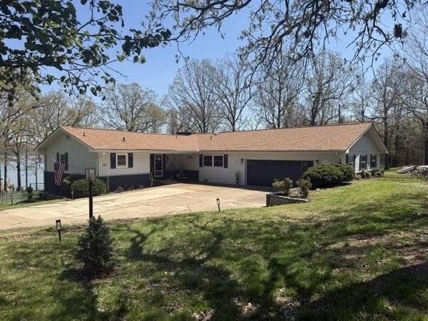 1811 Pine Ridge Loop , Horseshoe Bend, AR 72512
