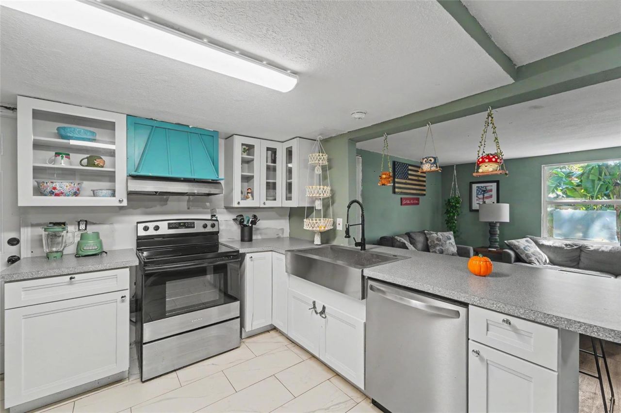 5614 Berlin Drive, Port Richey, FL 34668 Photo