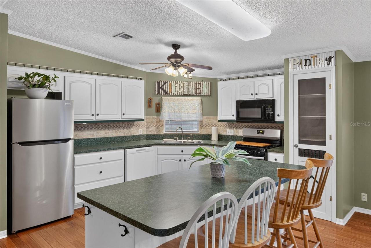 7990 Floral Ridge Circle , Keystone Heights, FL 32656 Photo
