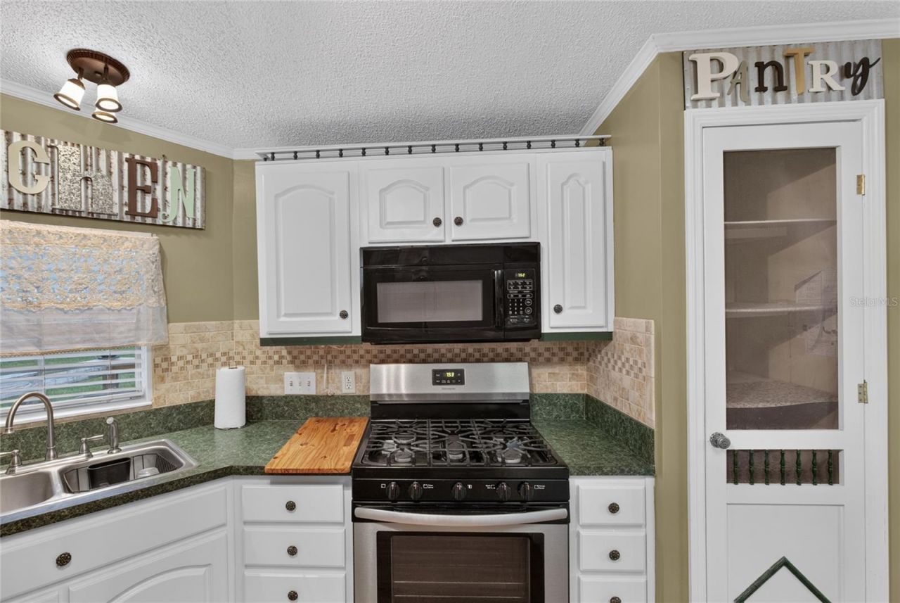 7990 Floral Ridge Circle , Keystone Heights, FL 32656 Photo