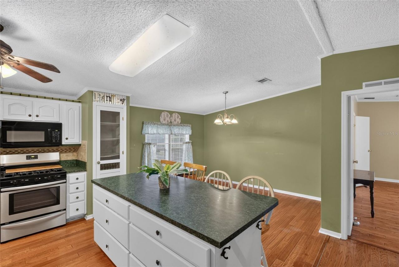 7990 Floral Ridge Circle , Keystone Heights, FL 32656 Photo