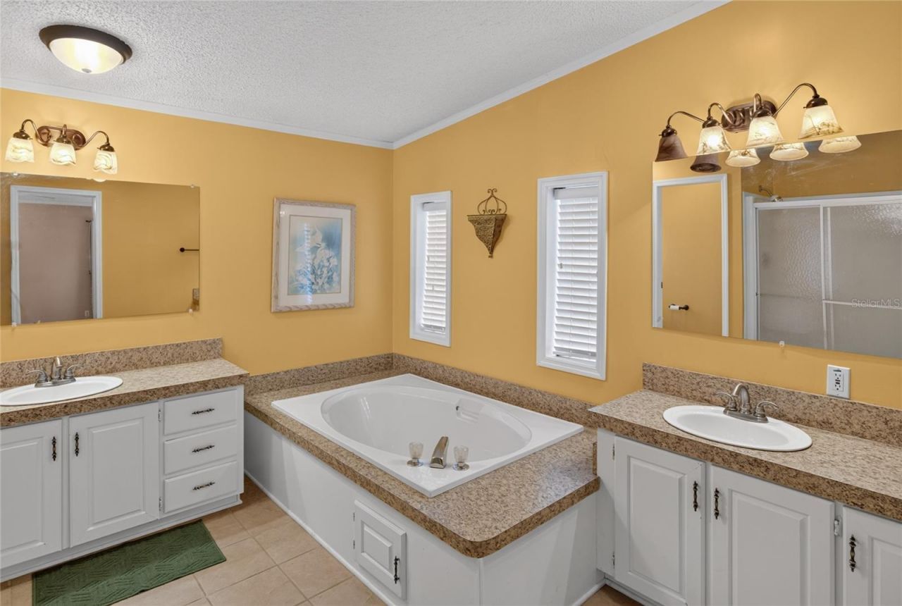 7990 Floral Ridge Circle , Keystone Heights, FL 32656 Photo