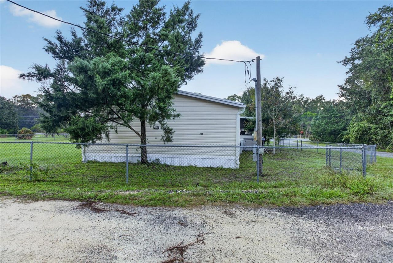 7990 Floral Ridge Circle , Keystone Heights, FL 32656 Photo