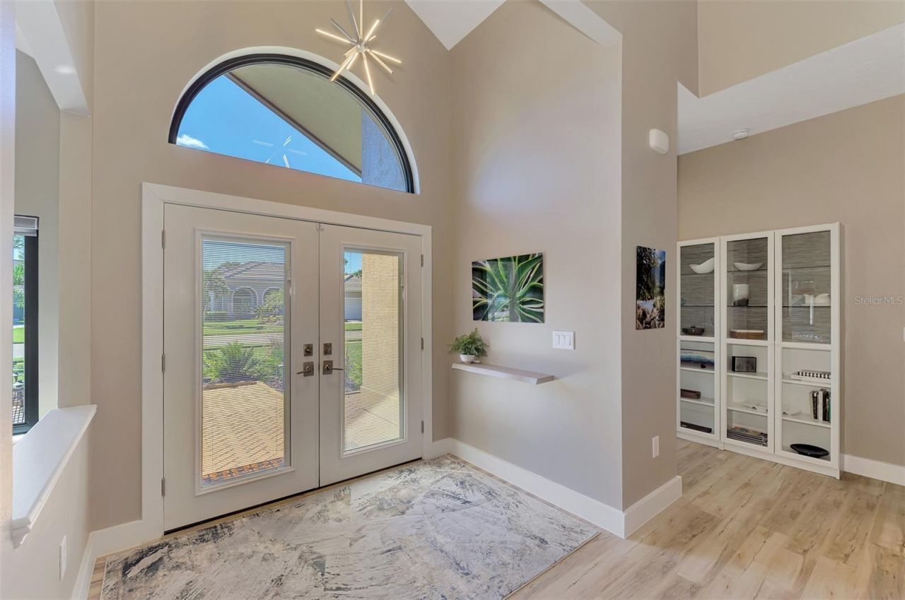 4735 White Tail Lane , Sarasota, FL 34238 Photo