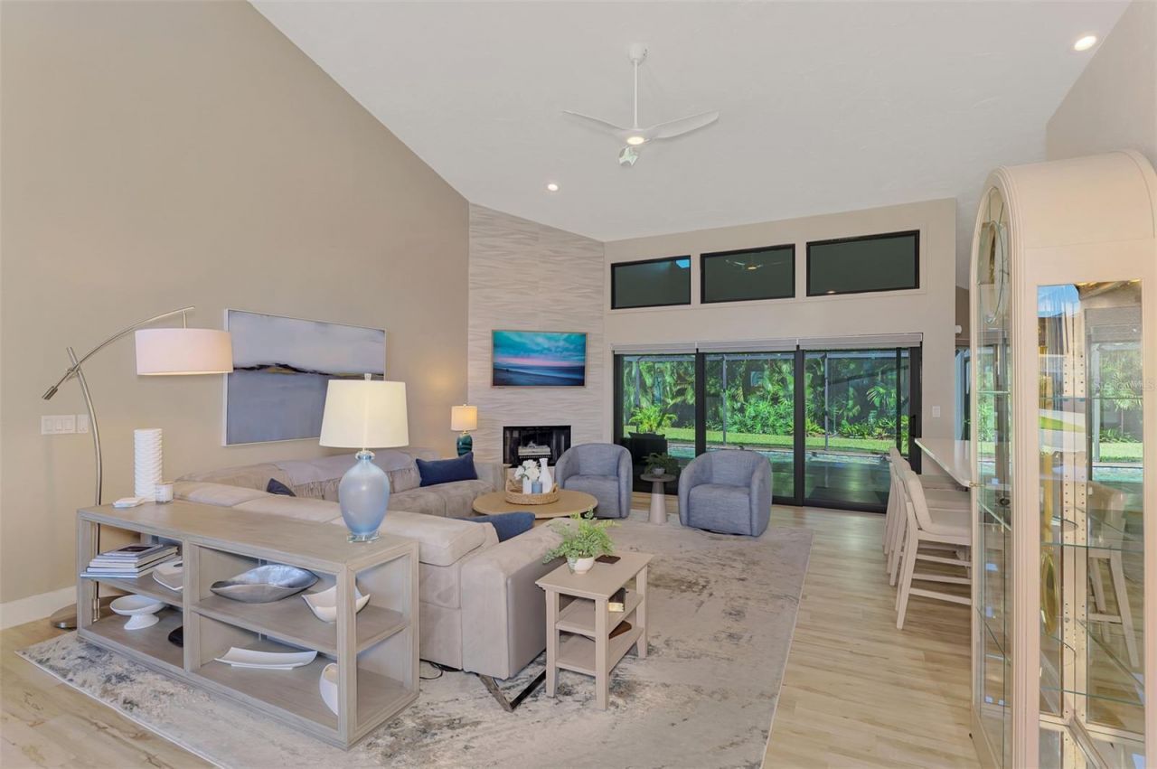 4735 White Tail Lane , Sarasota, FL 34238 Photo