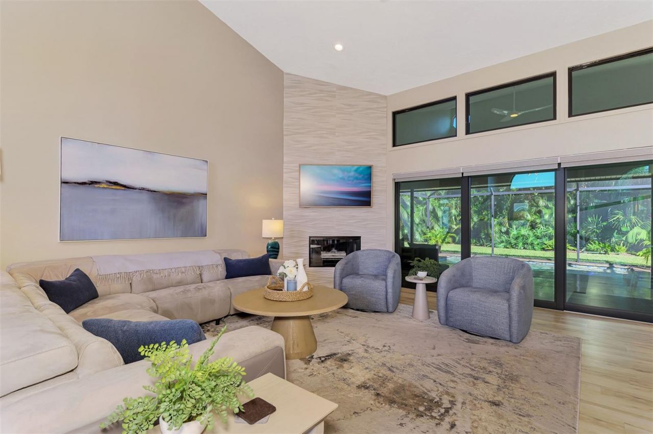 4735 White Tail Lane , Sarasota, FL 34238 Photo