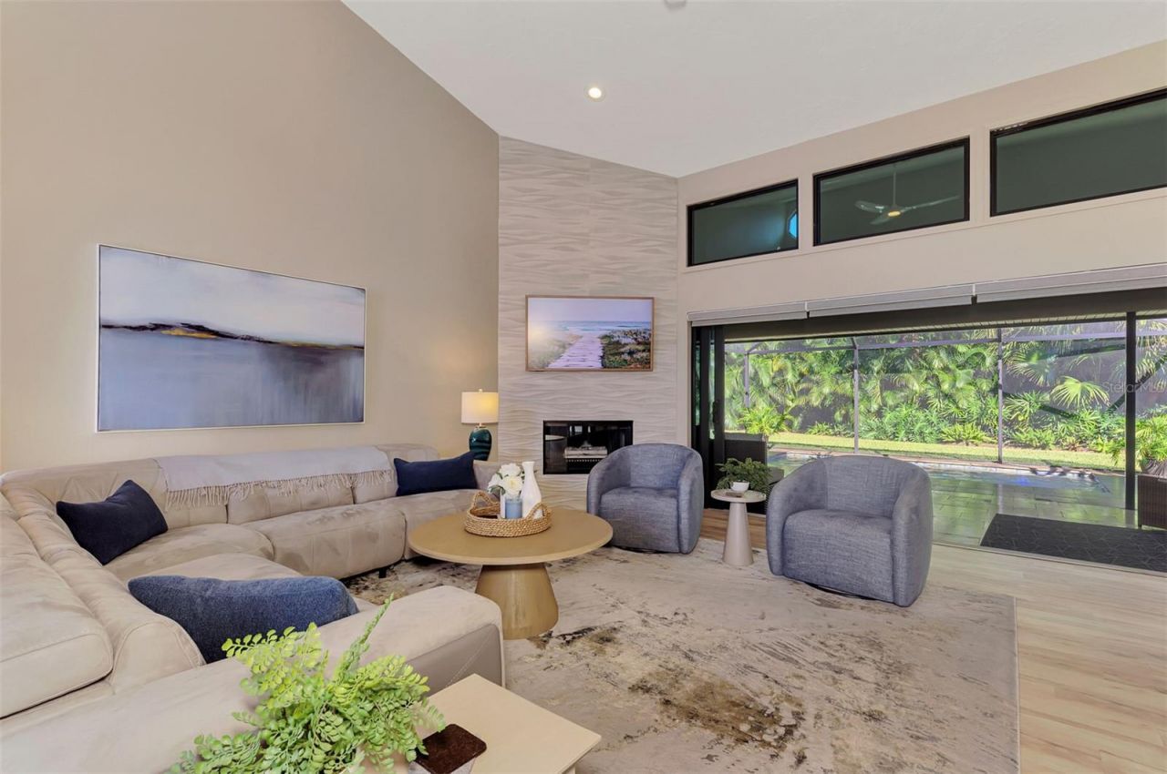 4735 White Tail Lane , Sarasota, FL 34238 Photo