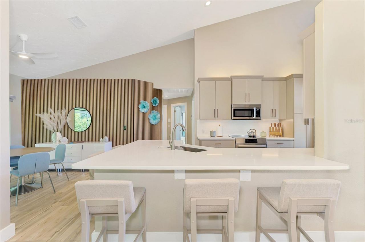 4735 White Tail Lane , Sarasota, FL 34238 Photo