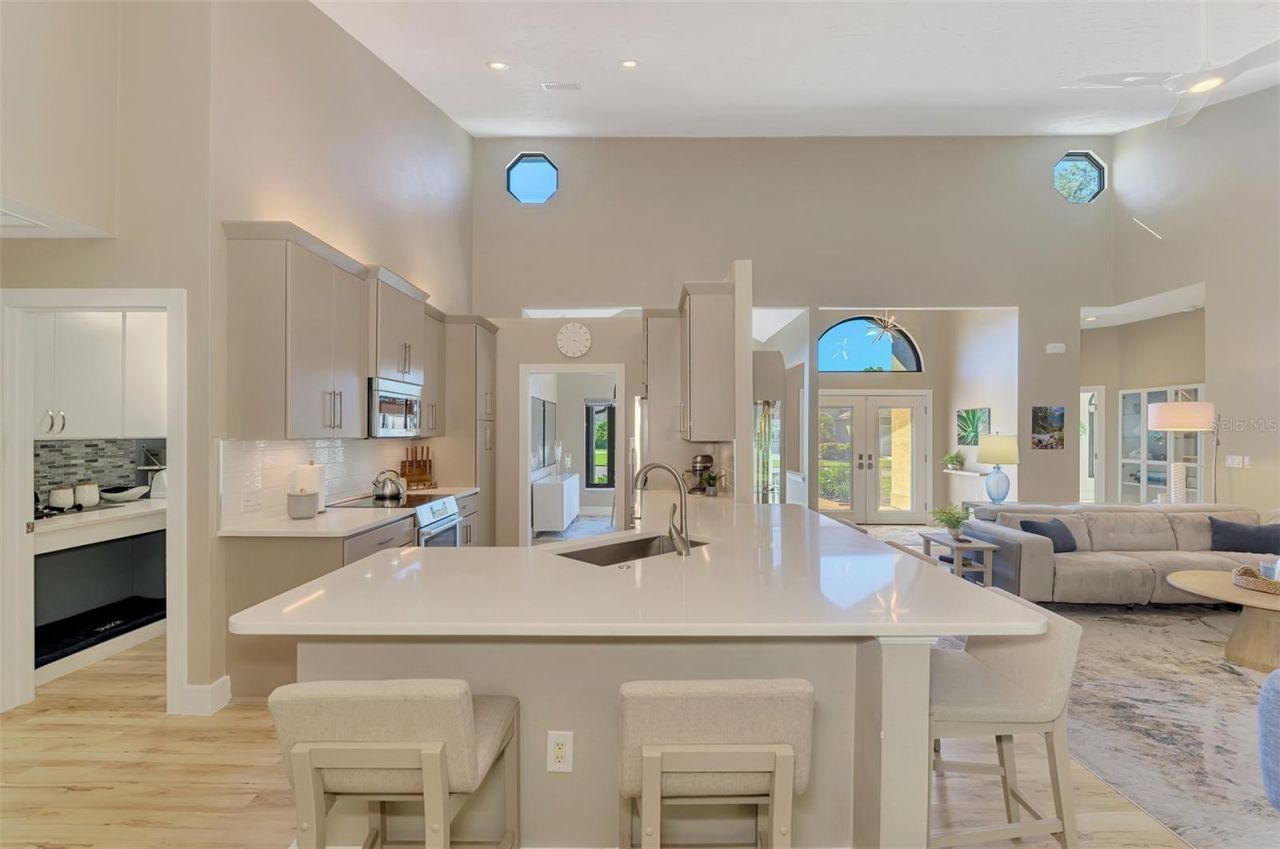 4735 White Tail Lane , Sarasota, FL 34238 Photo