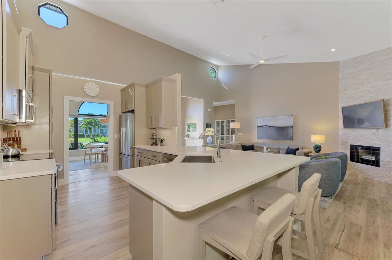 4735 White Tail Lane , Sarasota, FL 34238 Photo