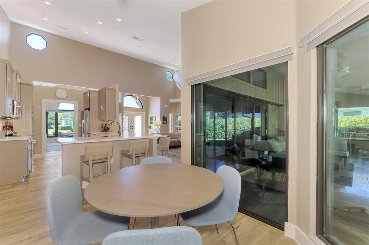 4735 White Tail Lane , Sarasota, FL 34238 Photo