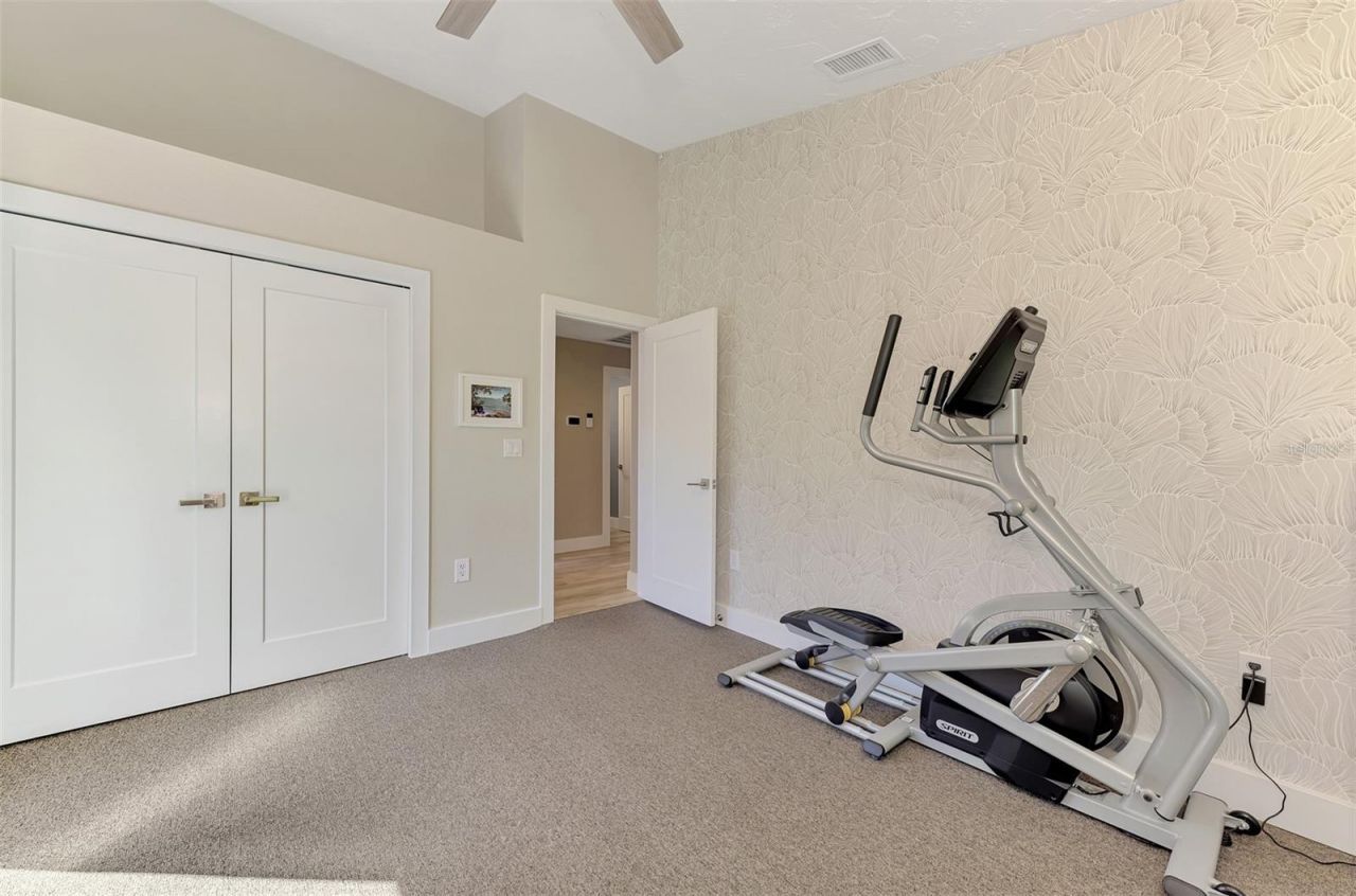 4735 White Tail Lane , Sarasota, FL 34238 Photo