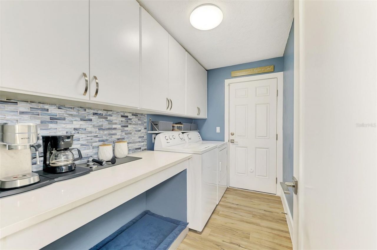 4735 White Tail Lane , Sarasota, FL 34238 Photo
