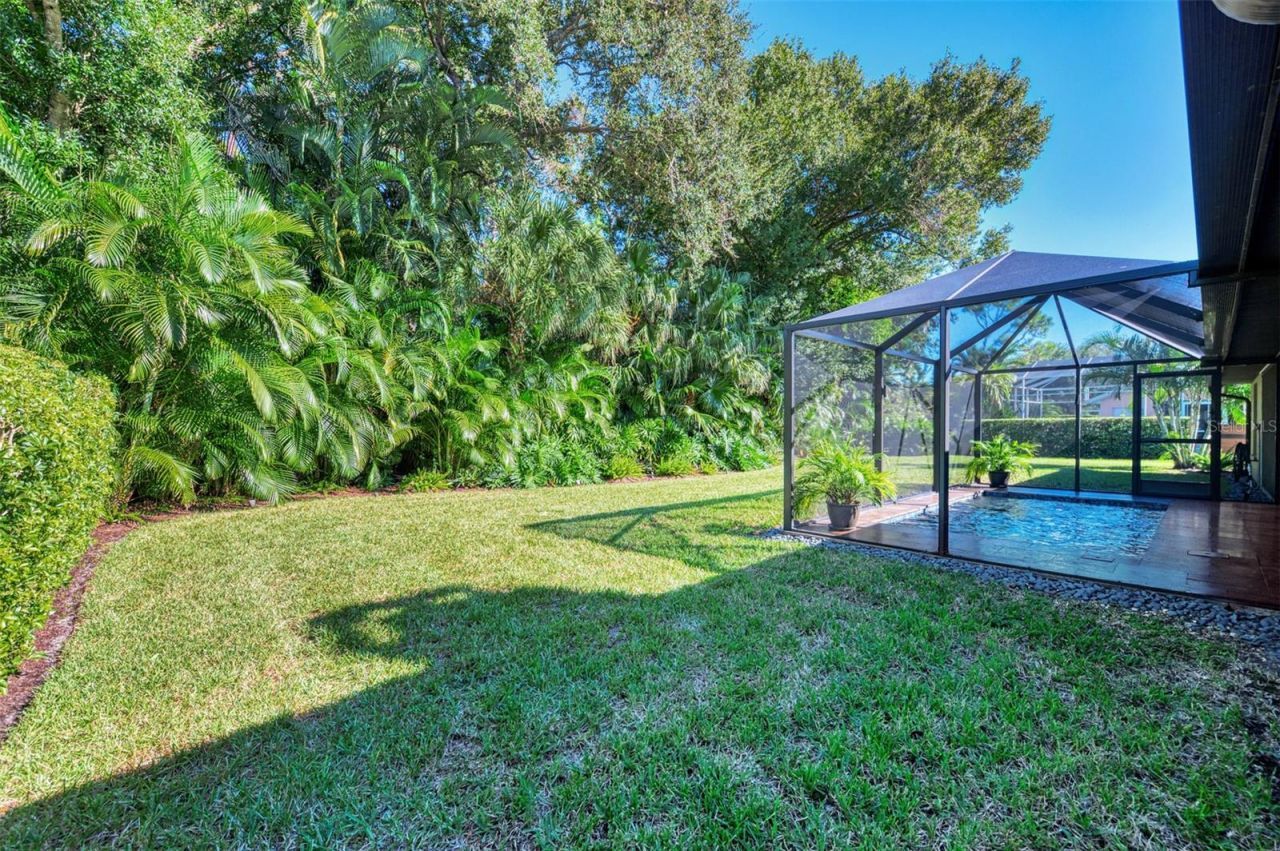 4735 White Tail Lane , Sarasota, FL 34238 Photo