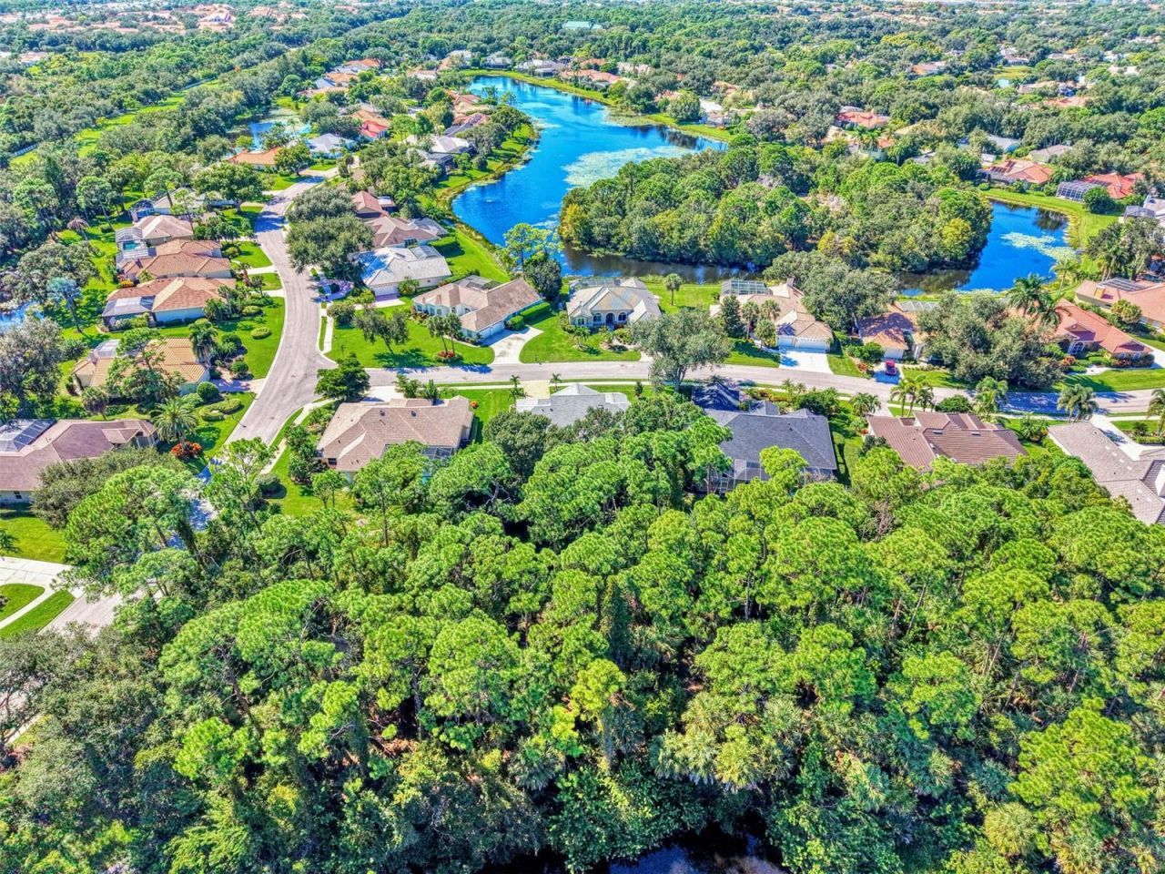 4735 White Tail Lane , Sarasota, FL 34238 Photo