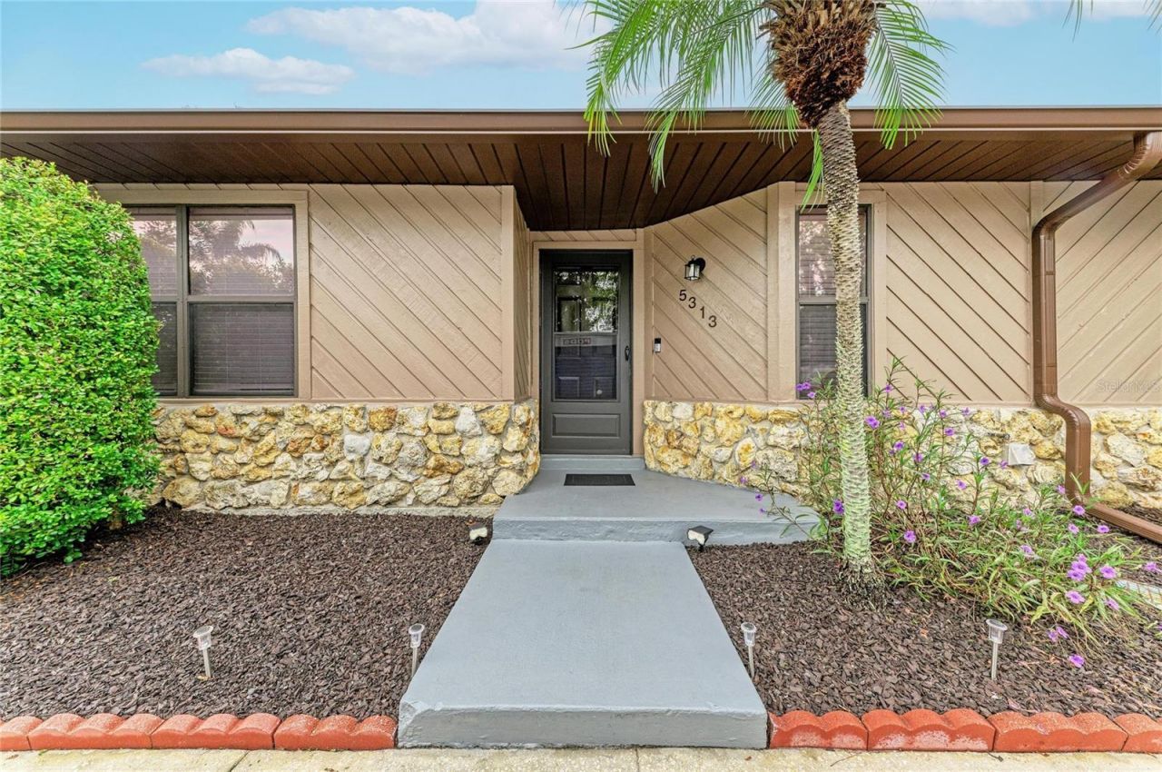 5313 11th Street Circle E, Bradenton, FL 34203 Photo