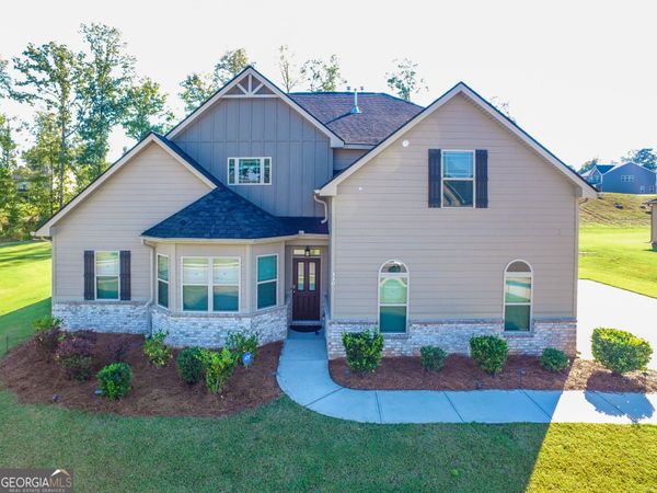 330 Darien Drive, Senoia, GA 30276