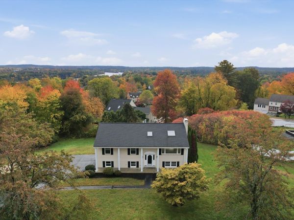 30 Overlook Dr, Methuen, MA 01844