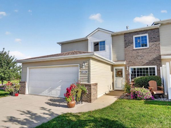 2126 Cord Ridge, Waterloo, IA 50701