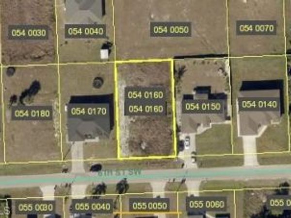 4010 6th ST SW, LEHIGH ACRES, FL 33976
