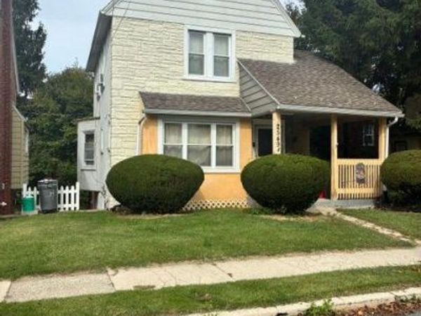 2549 GRANT STREET, READING, PA 19606