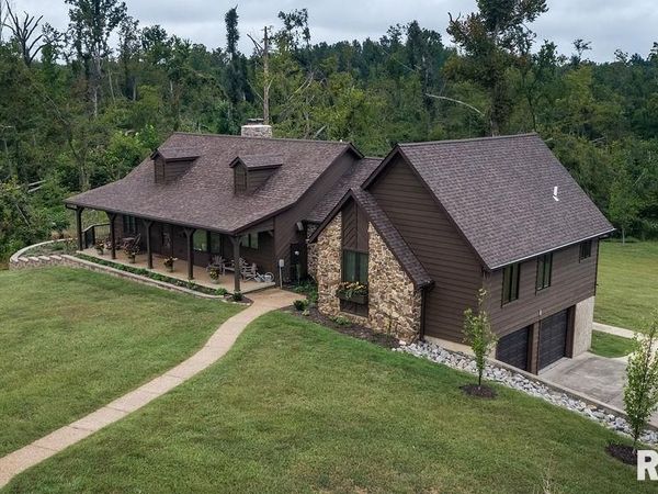 11153 Southern Hunt Road, Marion, IL 62959