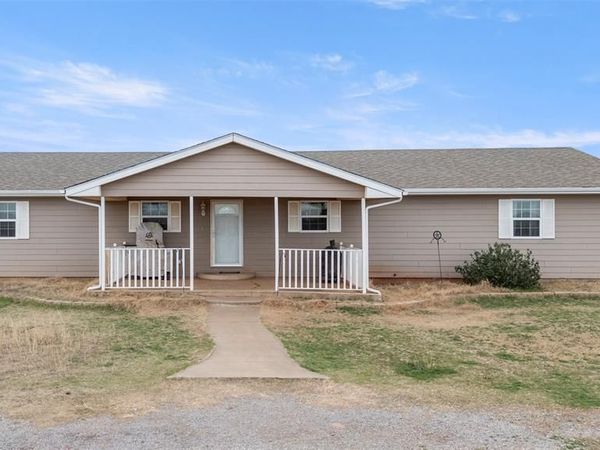 22950 E 1130th Road, Bessie, OK 73622