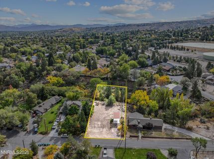 690 Hunter Place, Reno, NV 89519 Photo