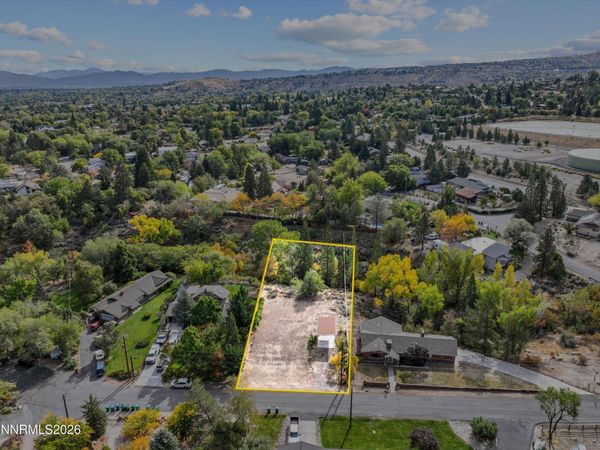 690 Hunter Place, Reno, NV 89519