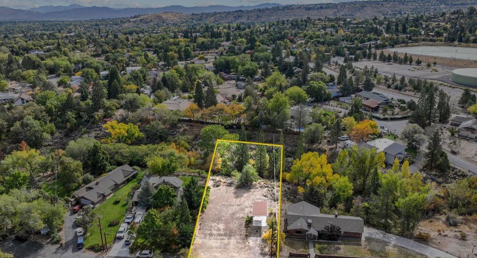 690 Hunter Place, Reno, NV 89519 Photo