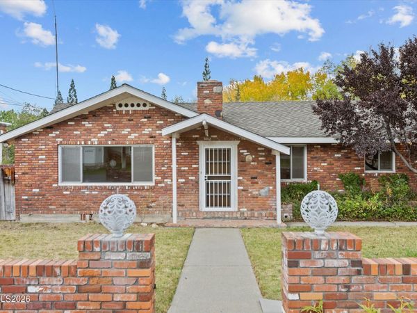 700 Hunter Place, Reno, NV 89519