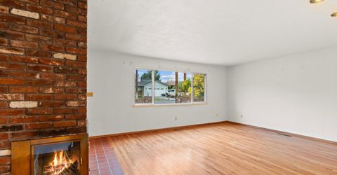 700 Hunter Place, Reno, NV 89519 Photo