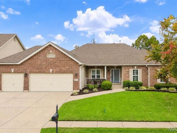 324 Trailhead Way, Dardenne Prairie, MO 63368