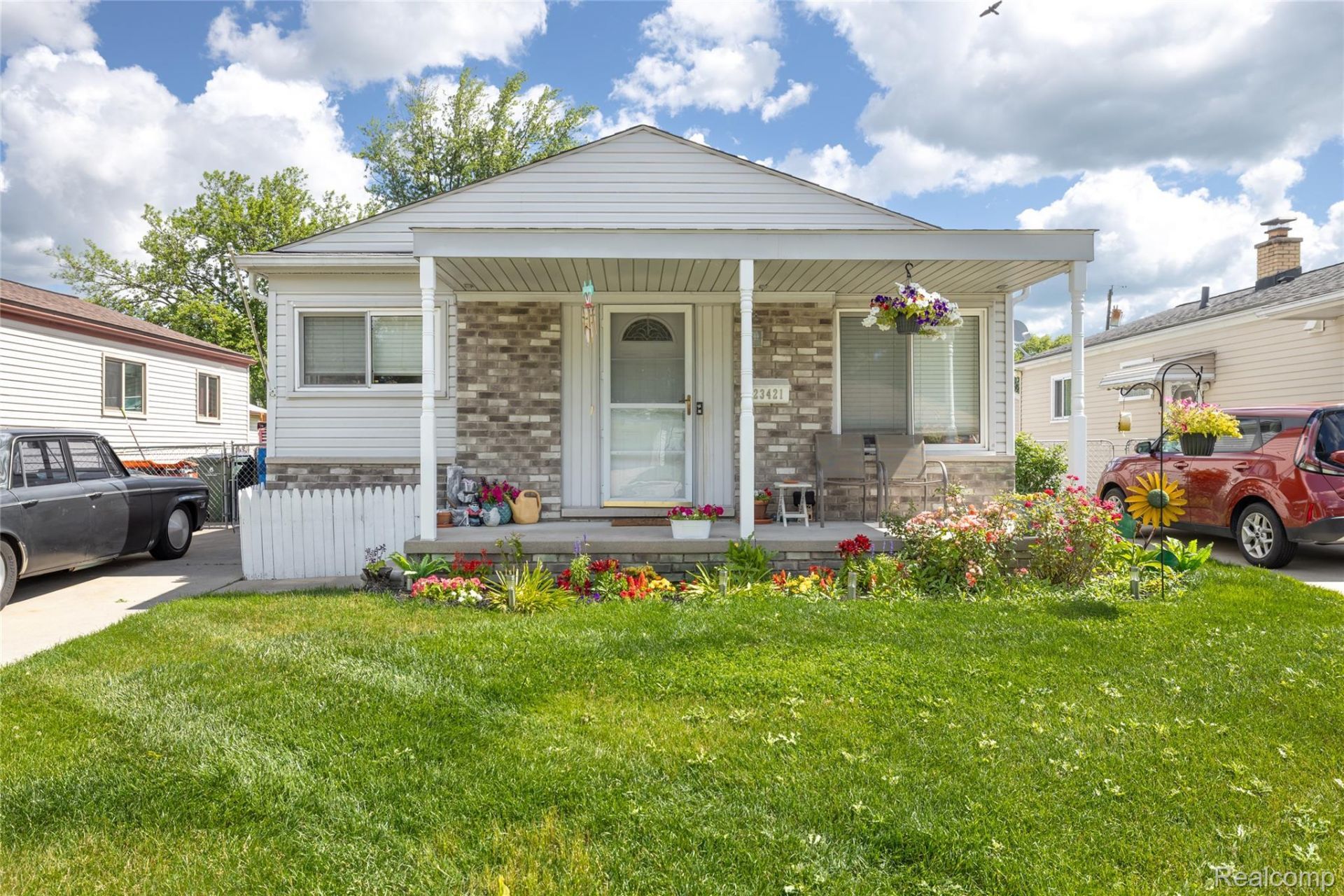 23421 Allor Street, Saint Clair Shores, Mi 48082 Main Photo
