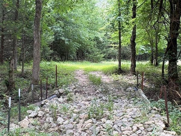 2212-2 County Road 4128 , Cumby, TX 75433