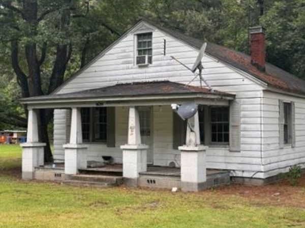 17403 Pittman Road , Boykins, VA 23827