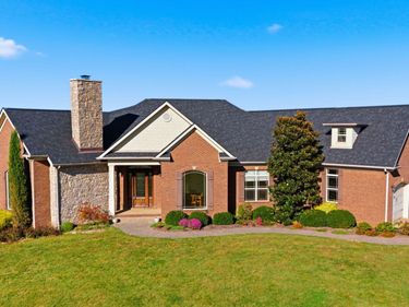 3200 Fishers Mill Road, Midway, KY 40347