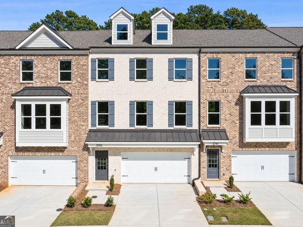2743 Hallwood Lane, Suwanee, GA 30024