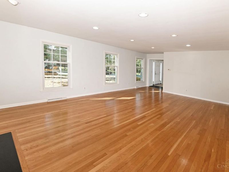 8740 Sturbridge Drive, Sycamore Township, OH 45236 Photo 8