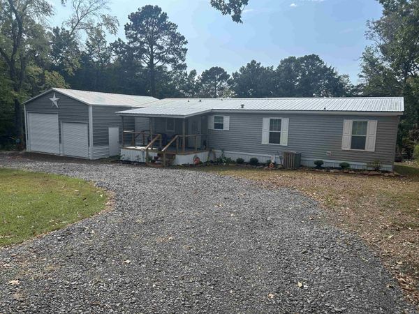 275 Narrows Dr. , Greers Ferry, AR 72067