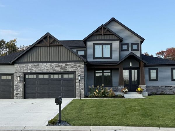 15111 Gossamer Trail, Granger, IN 46530