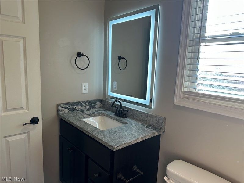 2346 Wilshire Drive, Cortland, OH 44410 Photo 19