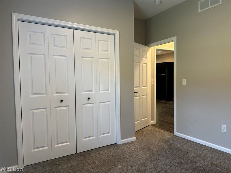 2346 Wilshire Drive, Cortland, OH 44410 Photo 24
