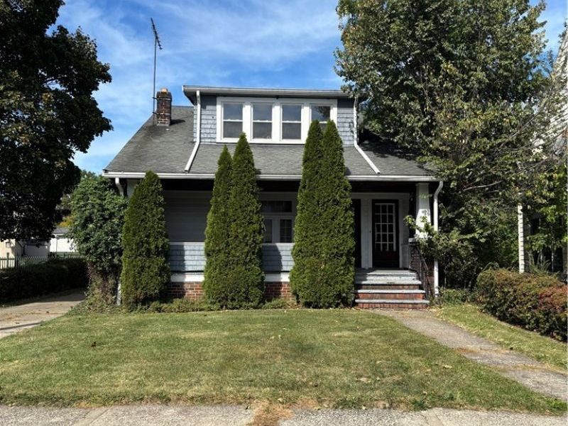 18309 Edgerton Road, Cleveland, OH 44119 Photo 1