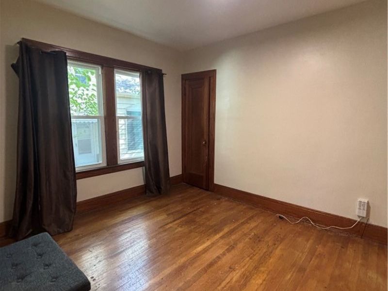 18309 Edgerton Road, Cleveland, OH 44119 Photo 9