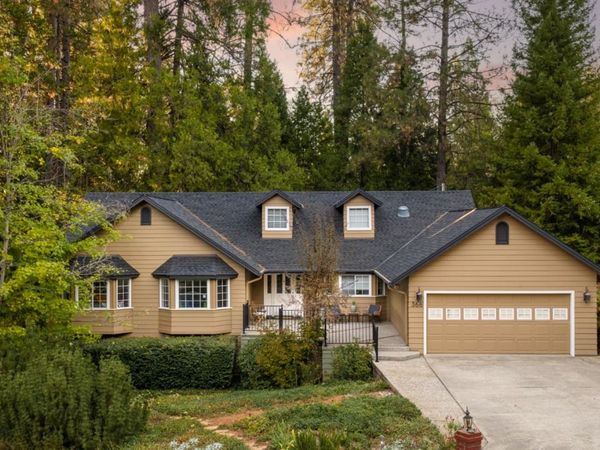 366 Gracie, Nevada City, CA 95959