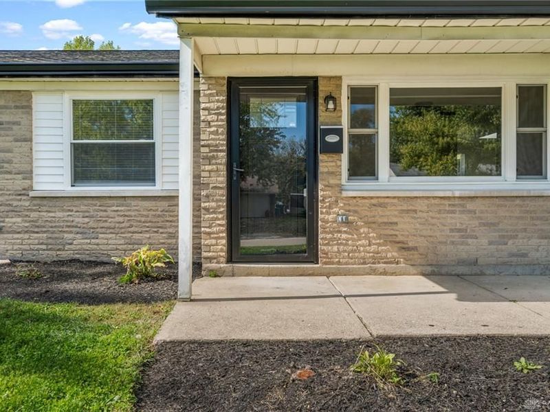 4536 Walbridge Trail, Beavercreek, OH 45430 Photo 10