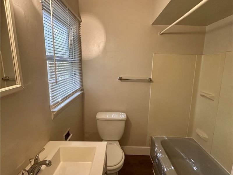 2356 Newton Street, Akron, OH 44305 Photo 6