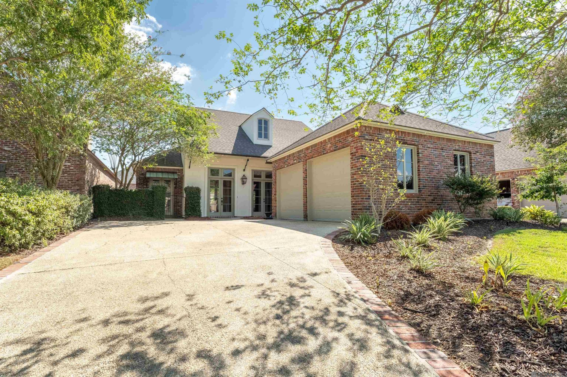 15403 Espirit Dr, Baton Rouge, LA 70810 Main Photo