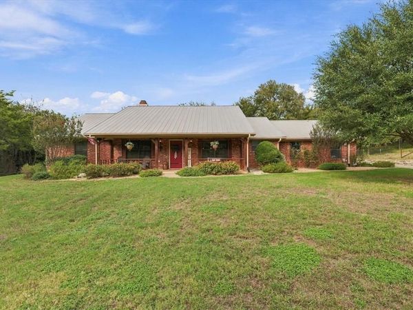1600 Fox Ridge Road, Lorena, TX 76655